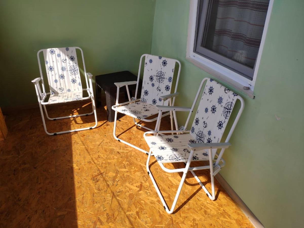 Guest House Anna Sukhumi Exterior photo